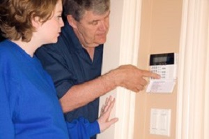 How Locksmiths Contribute To The Community To Improve Security?