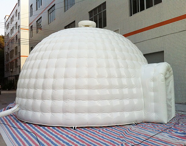 How To Choose A Suitable Outdoor Inflatable Tent For Event